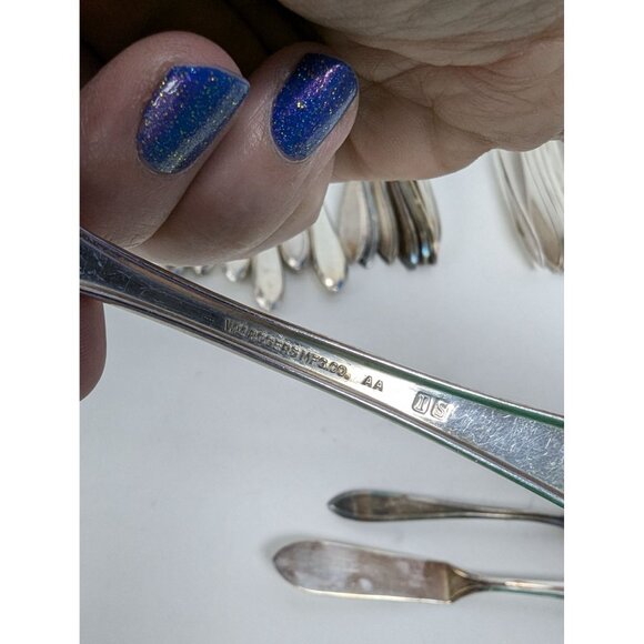 Rogers Silverplate Lufberry Flatware Silverware Set of 51 - Picture 3 of 10